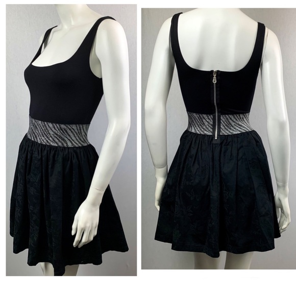 NEW Zebra Jacquard Roses Metallic Belt Mini Dress - Picture 1 of 16